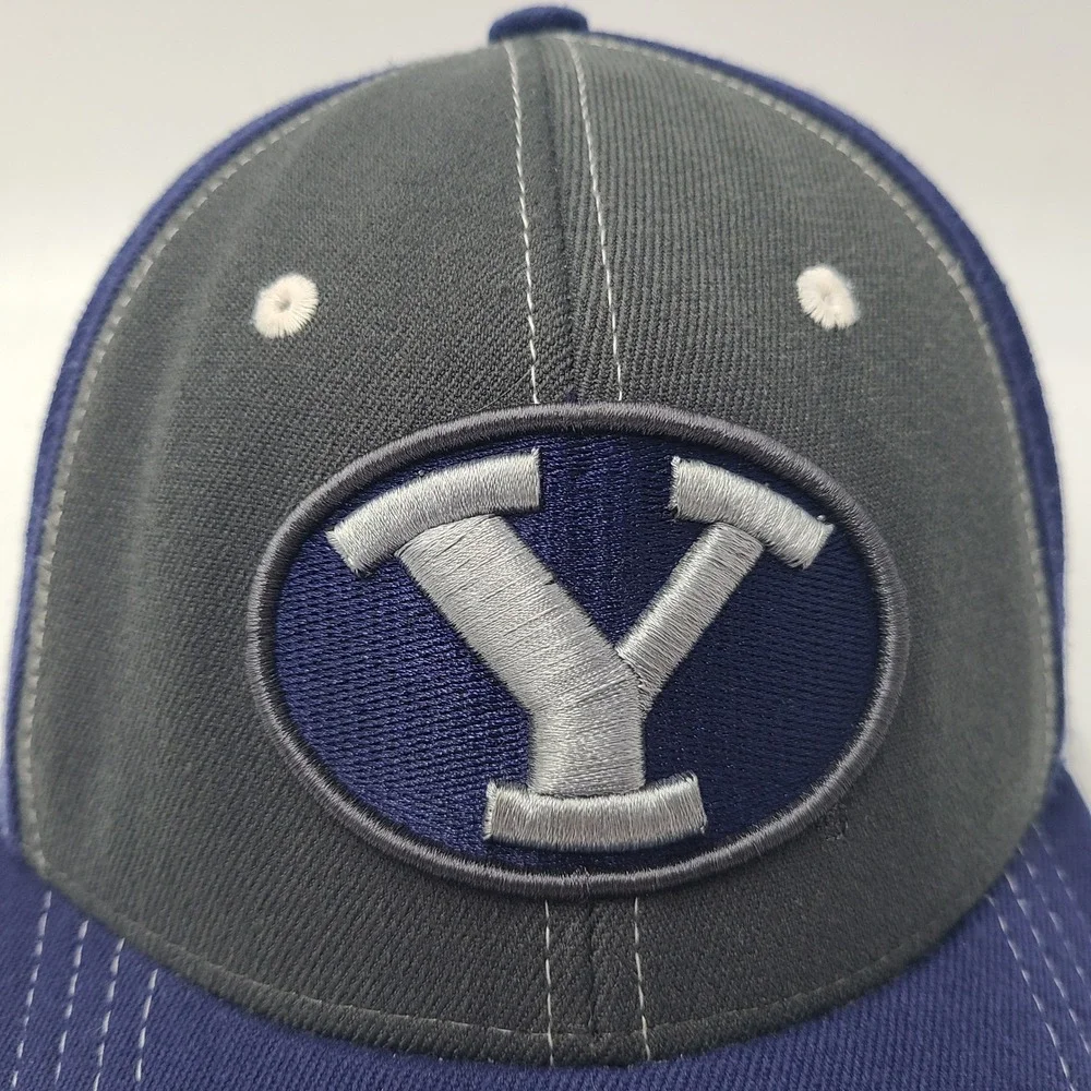 BYU Cougars Hat‎ Fitted M-L Zephyr Gray Blue NCAA Brigham Young University Men